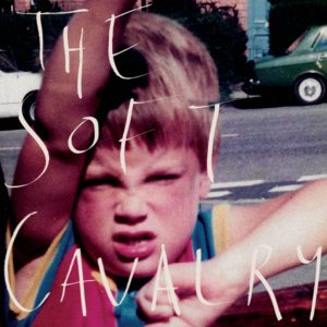 Capa do álbum de estreia do dua The Soft Cavalry, de Rachel Goswell e Steve Clarke