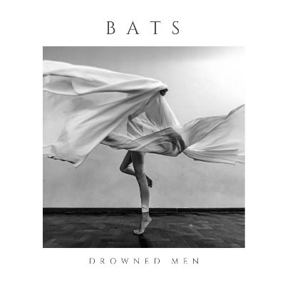 Capa do álbum BAts, do Drowned Man