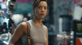 Aubrey Plaza em Emily, A Criminosa