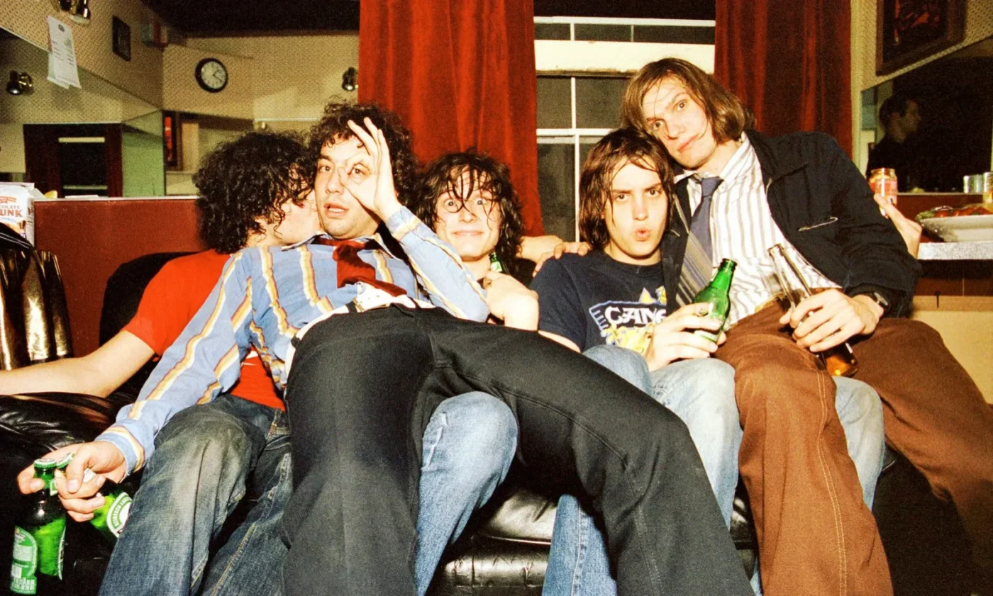 Room on Fire' e as cobranças ao The Strokes após um sucesso